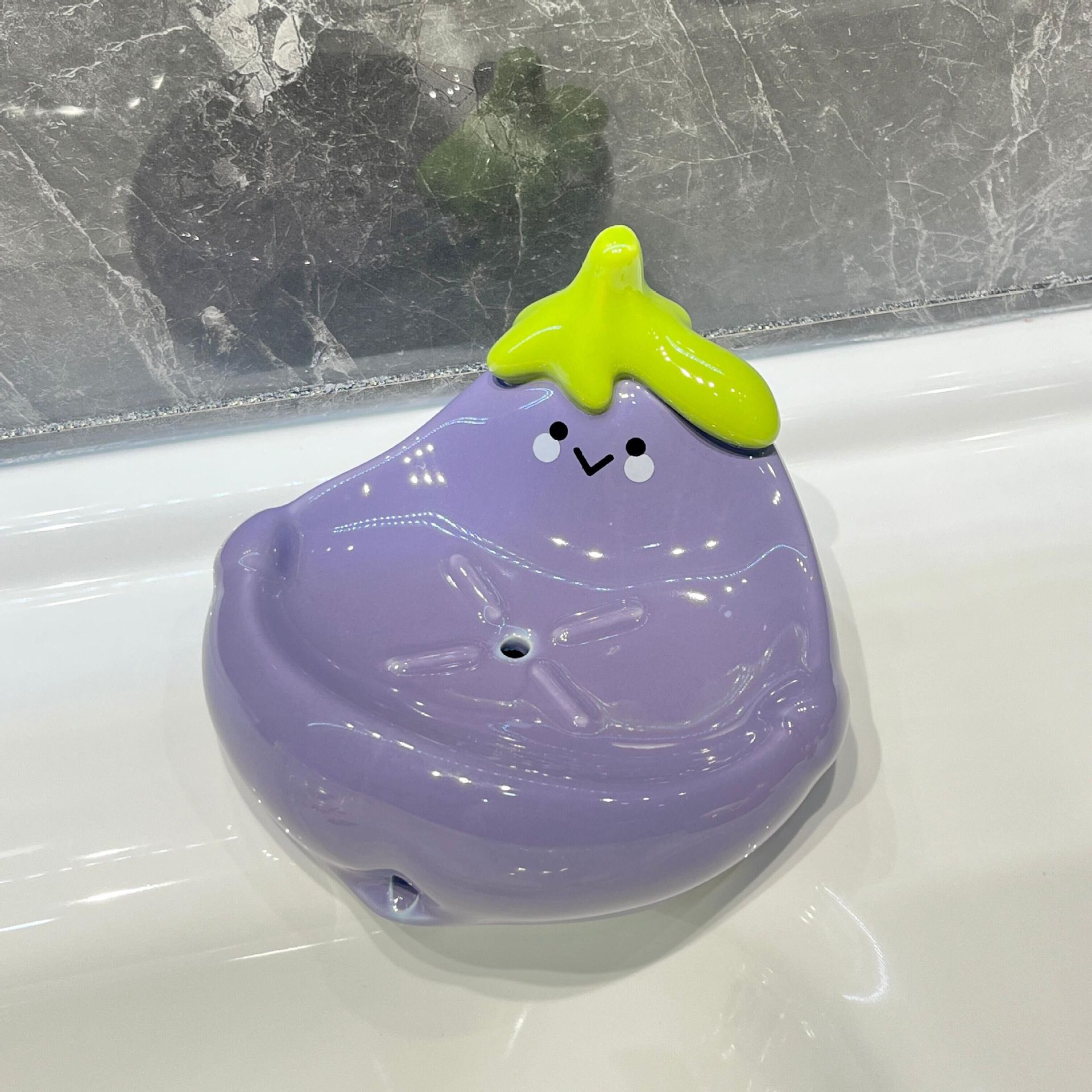 Shy Eggplant Soap Dish