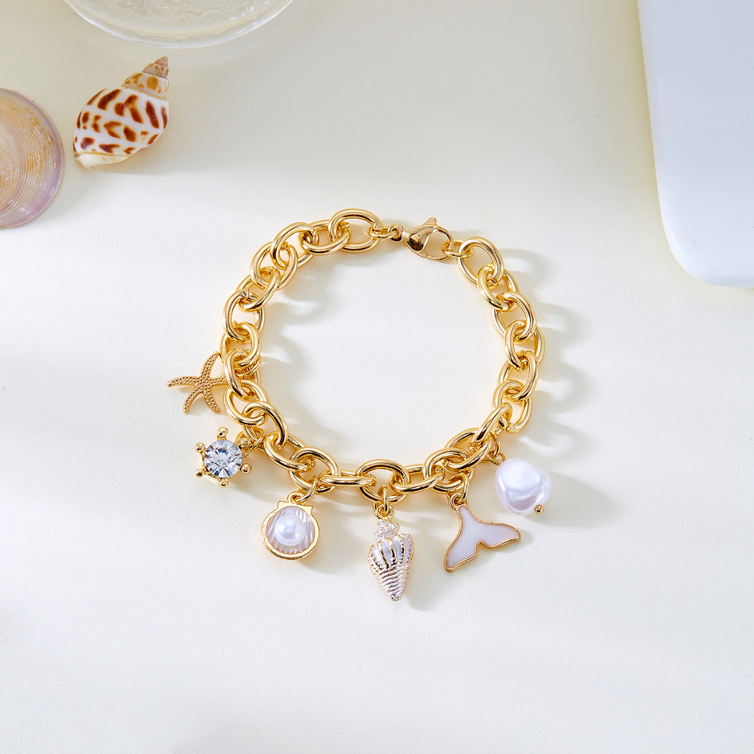 https://cf.cjdropshipping.com/quick/product/03f7a0ce-e3f5-4638-b13e-54781a93ab6c.jpg