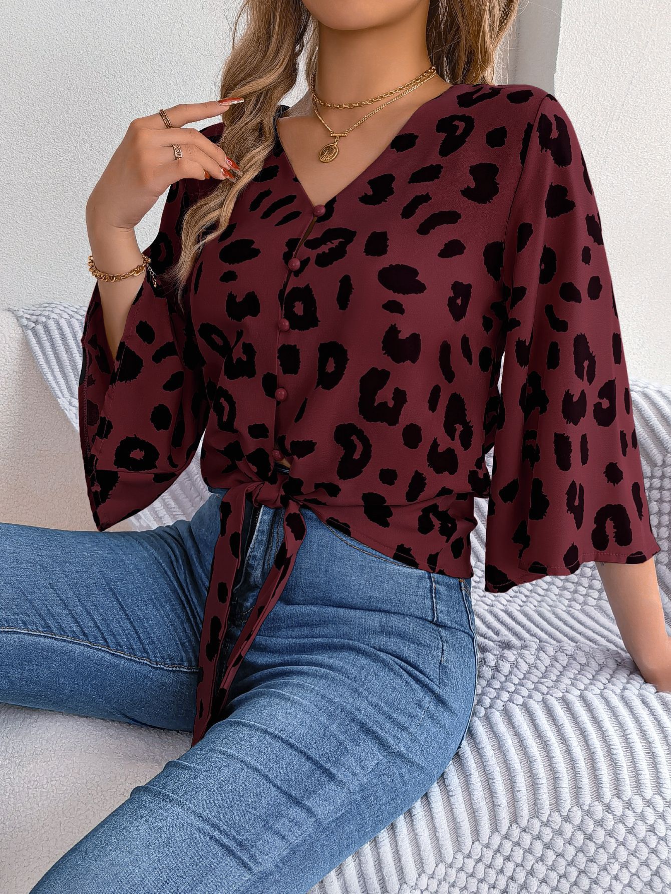 Womens Casual Fitted Blouse With Lace-up Details