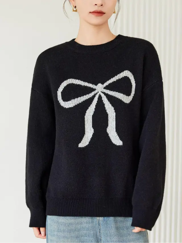Women's Crew Neck Knitted Pullover With Bowknot Pattern Black - Shop at LoveMi