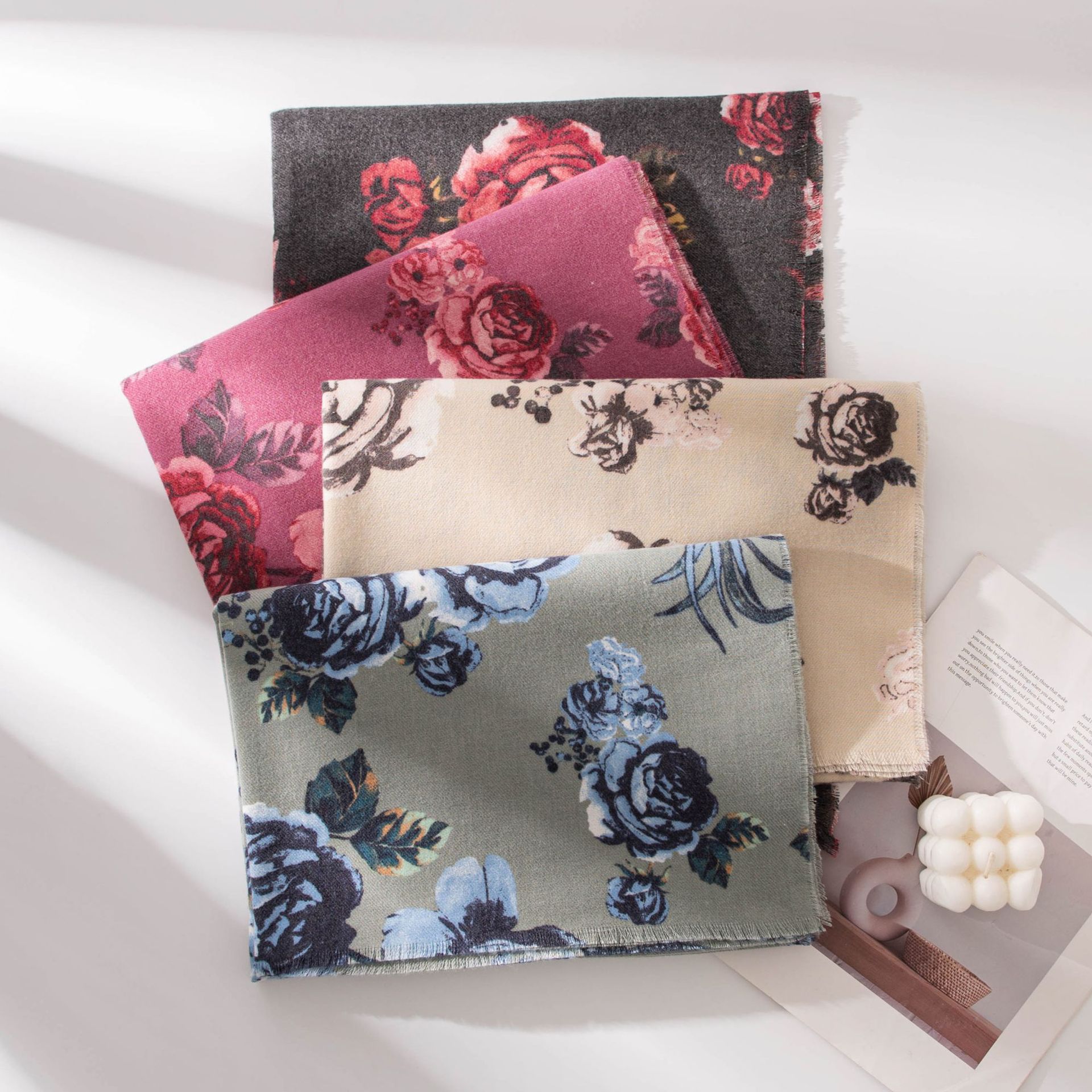 Cashmere-like Tassel Shawl Rose Print Cold-proof Warm Scarf