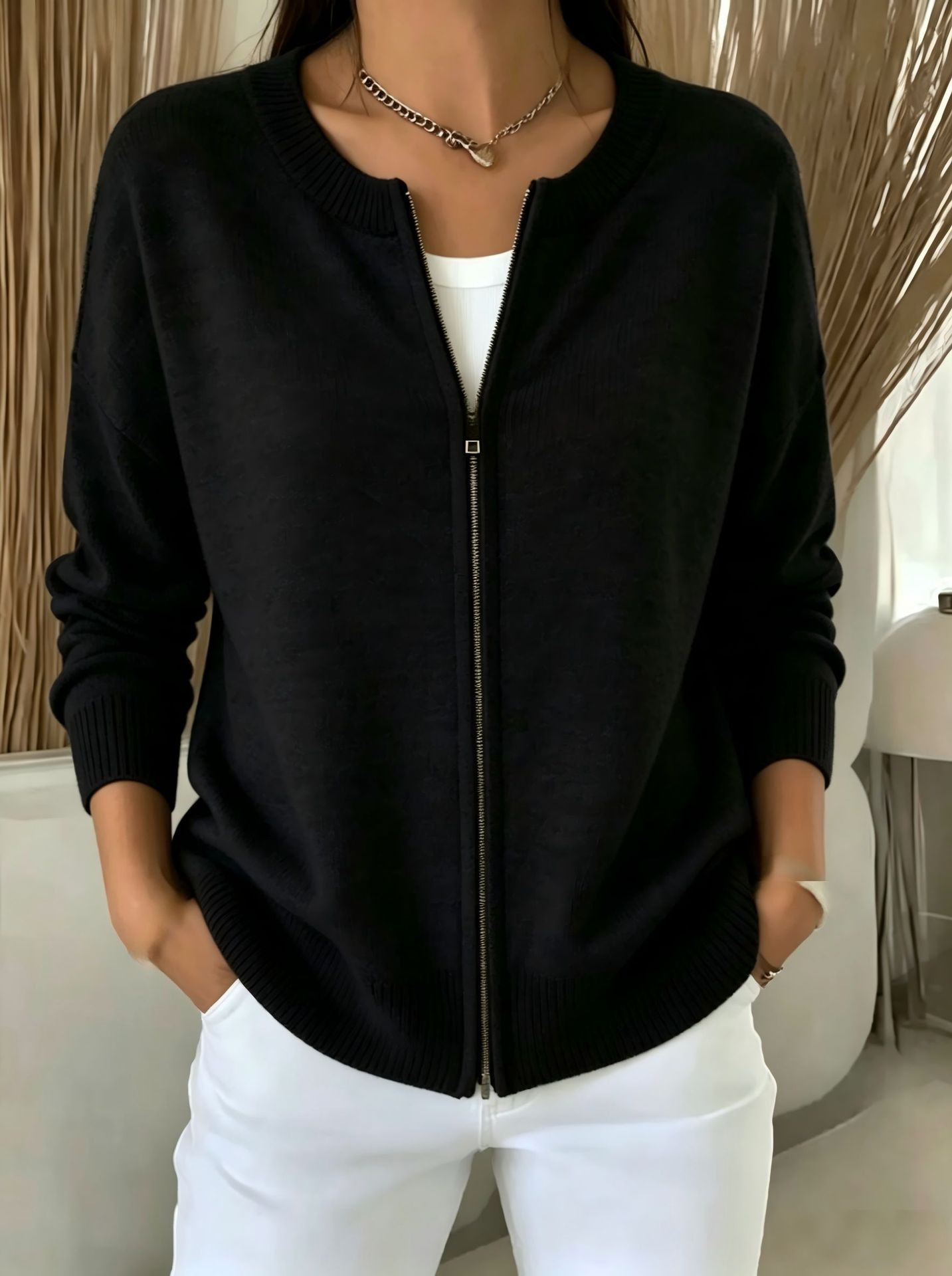 European And American-style Relaxed-fit Drop-shoulder — product photo 6