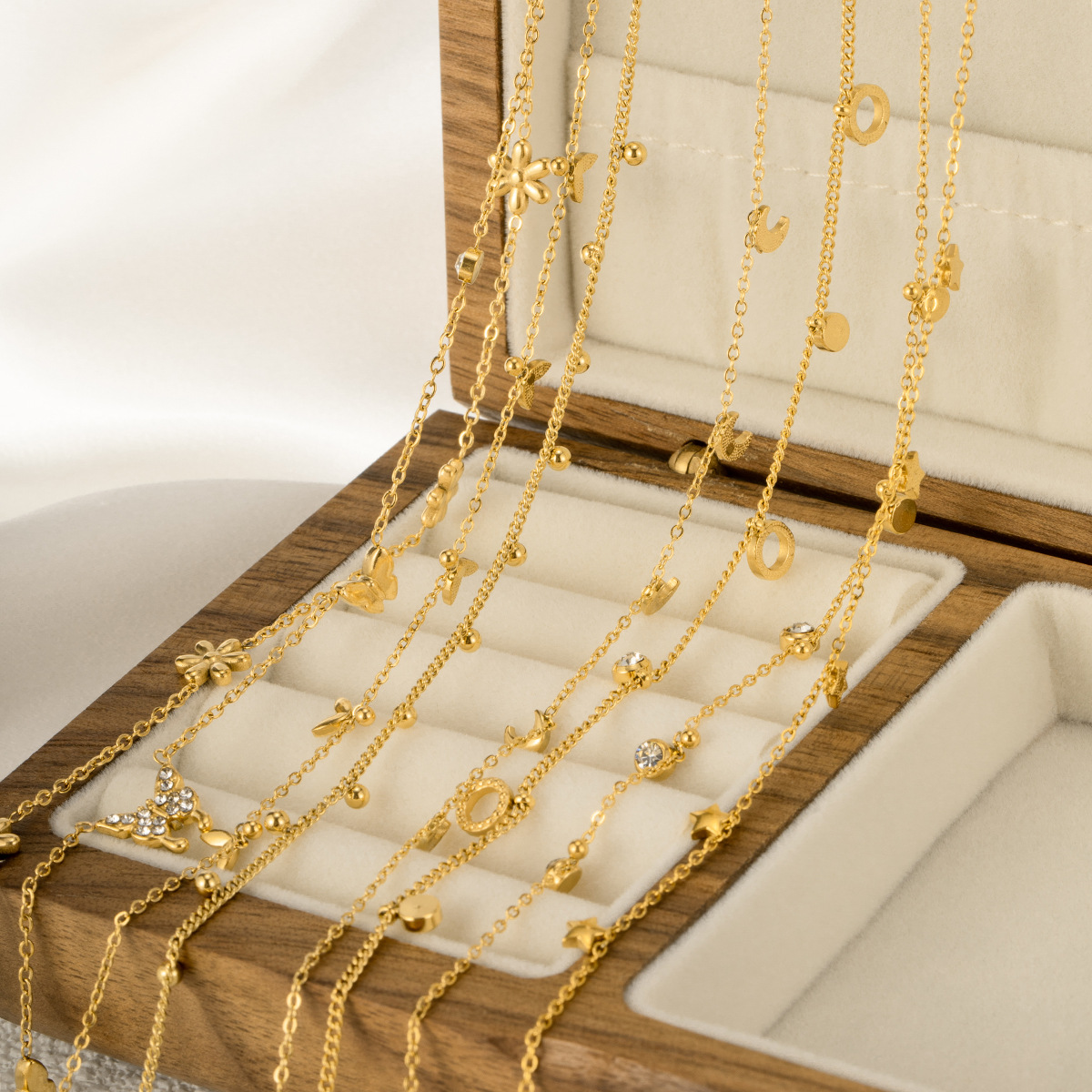 Simple Full Diamond Women's Heart-shaped Pearl Pendant Necklace