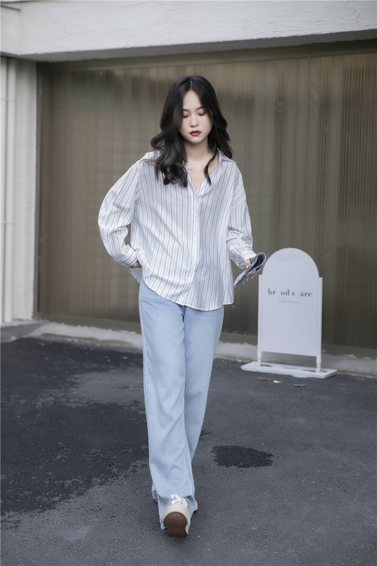 Title 2, Striped Lazy Style Shirt Lapel Is Thin And Long...