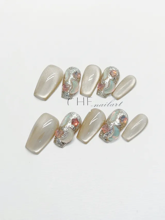 Hand worn Nail Milk Coffee Cat's Eye Nail Fake Nail Tip Medium Rectangular - Shop at LoveMi
