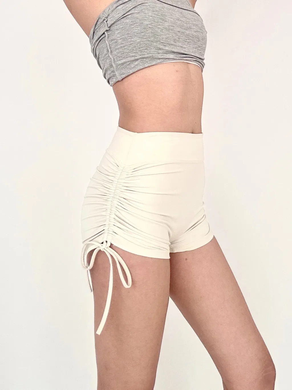 Women's Nude-Feel Drawstring Yoga Tight Shorts - Ivory