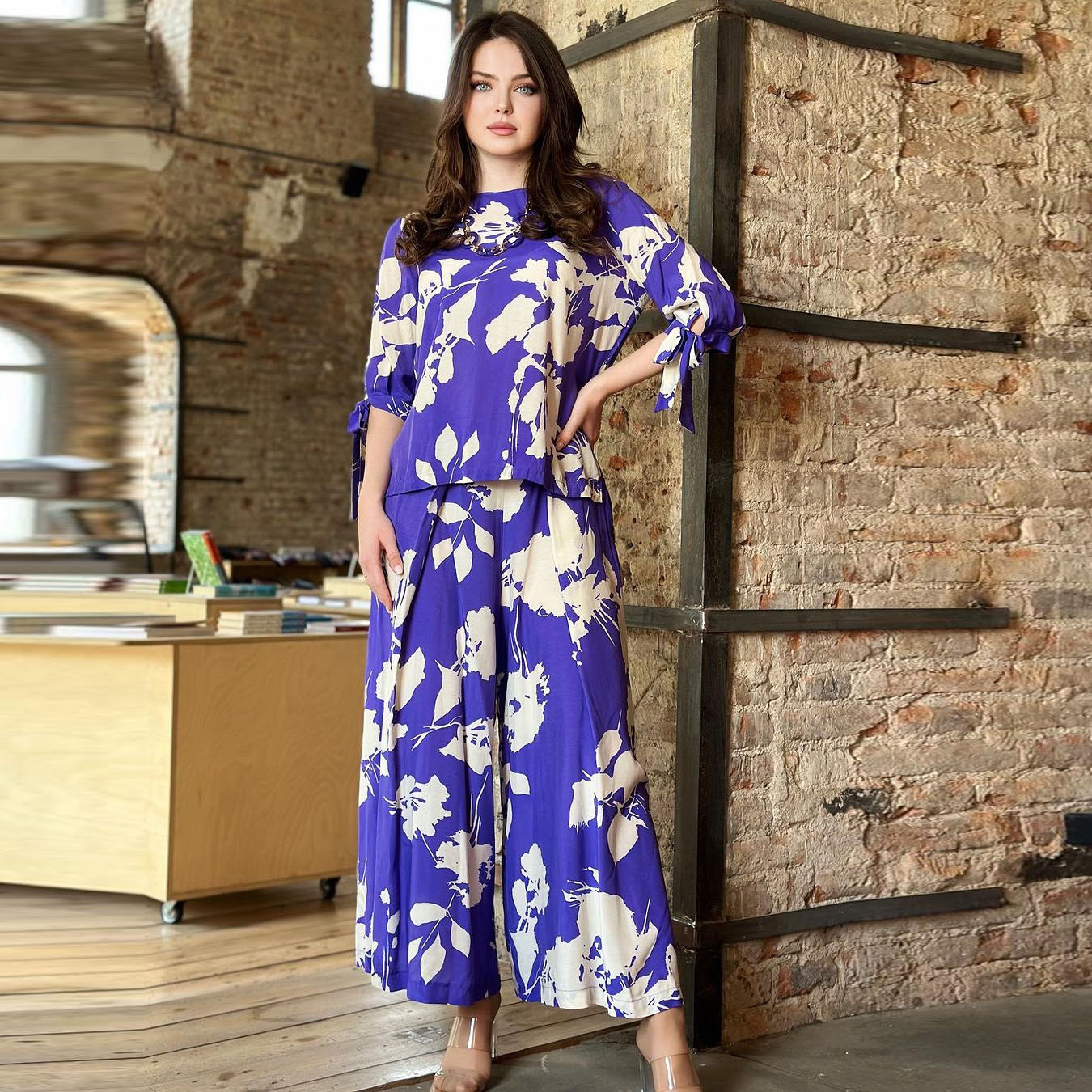 Women's Fashionable Printed Lace-up Top High Waist Suit