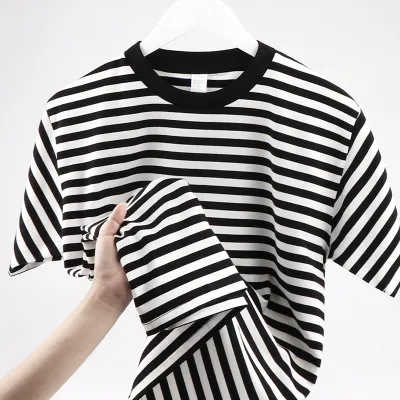 Striped Short Sleeve Simple Men's Versatile T-shirt Loose Top Half Sleeve Slim Striped Navy Skirt