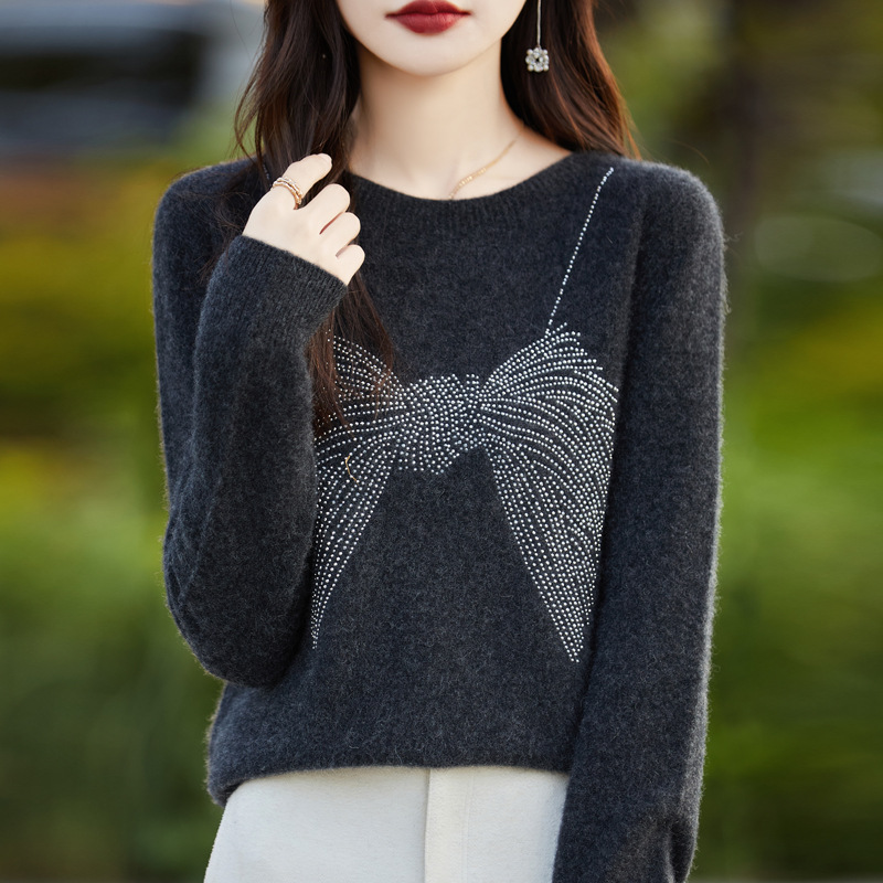 Chic Rhinestone Bow Design Top For Women