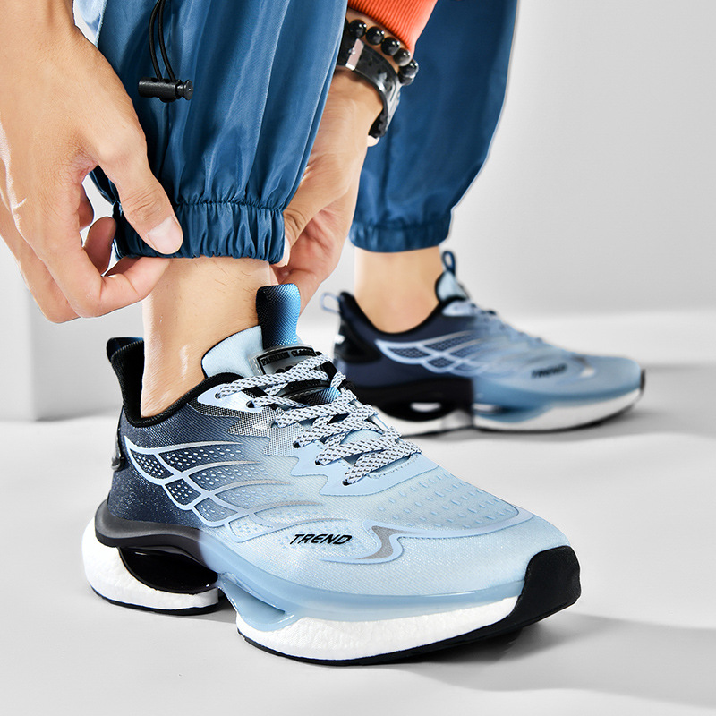 Men's Super Light And Comfortable Outdoor Running Shoes - Image 1