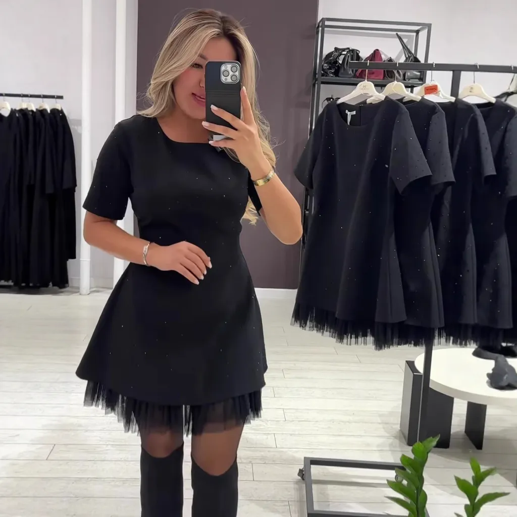 Women's Round Neck Short Sleeve Rhinestone Slimming Lace Trim Dress - Black
