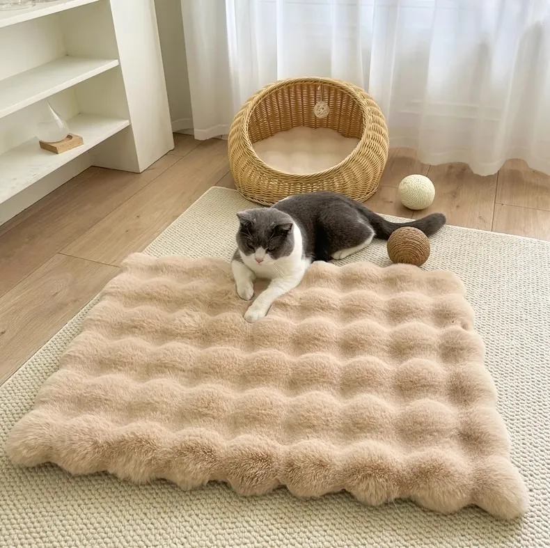Plush Winter Warm Thickening And Wear-resistant Floor Mat Cat Nest - Khaki