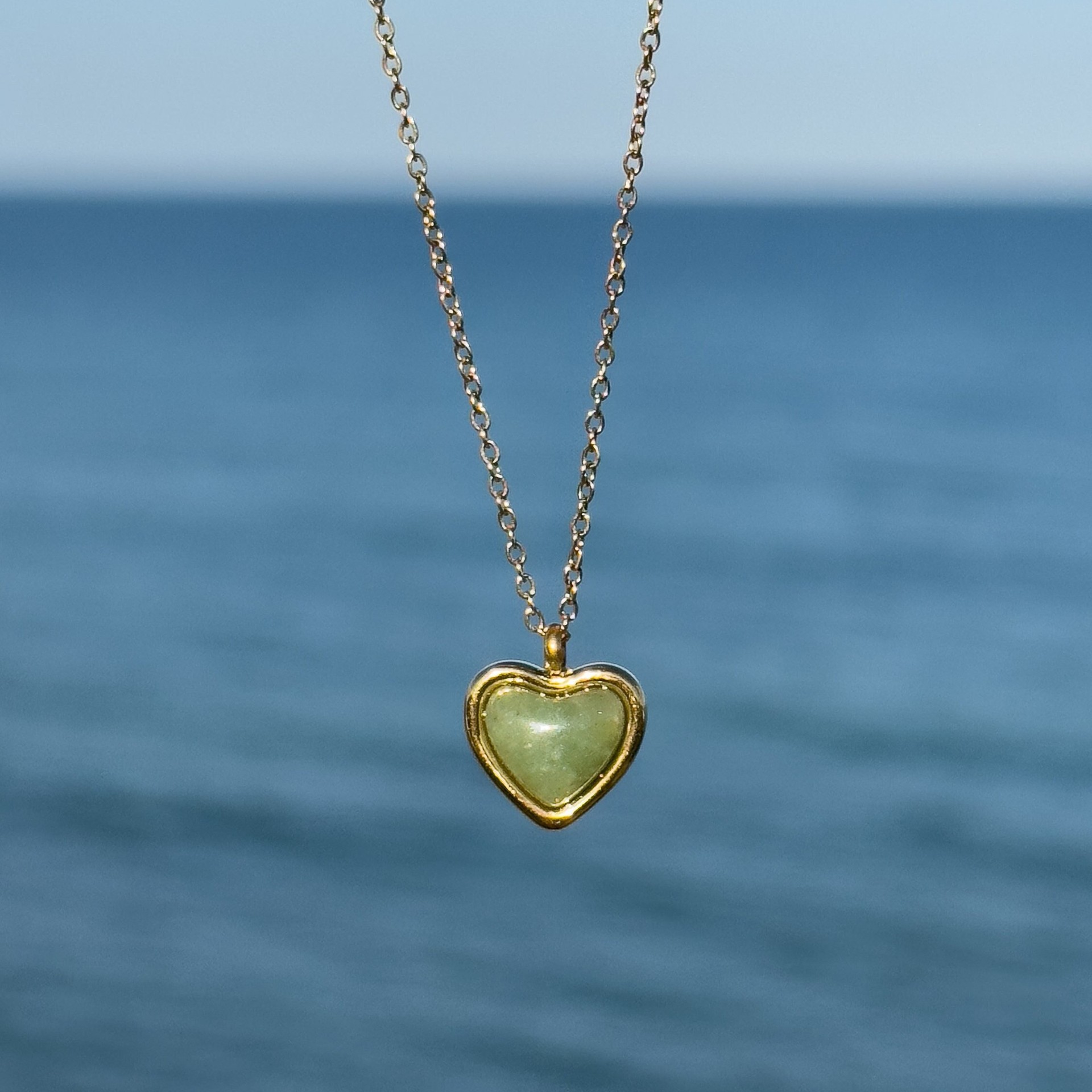 Natural Stone Imitated Red Agate Pendant Heart-shaped Necklace Ear Stud High Color Retention
