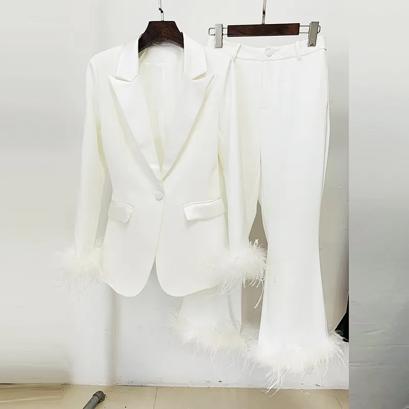 True Feathers Ostrich Fur Blazer Cropped Pants Set Two-piece Suit - White