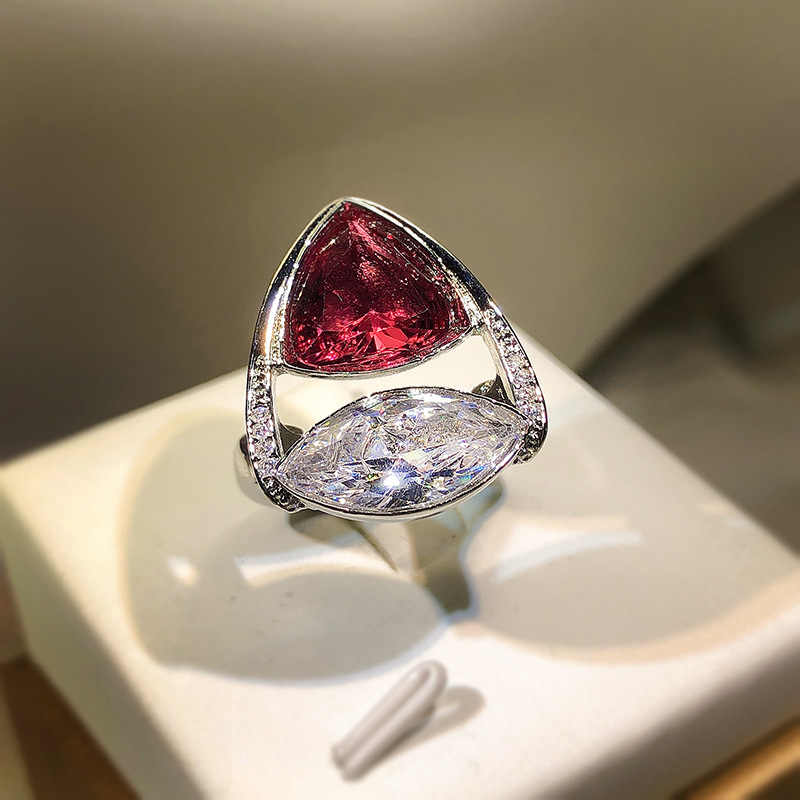 Ring Creative Fashion Red Zircon Bracelet