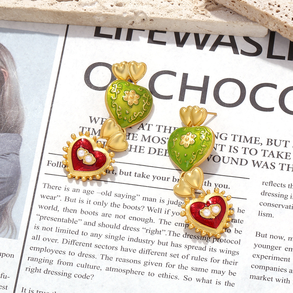 Middle Ancient Palace Style Diamond Drop Oil Heart Earrings