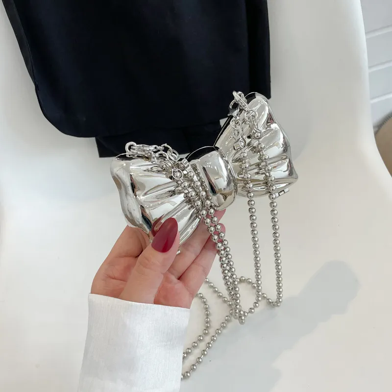 Butterfly Metal Lipstick Pack Women's Fashion Advanced Mini Chain Crossbody - Silver