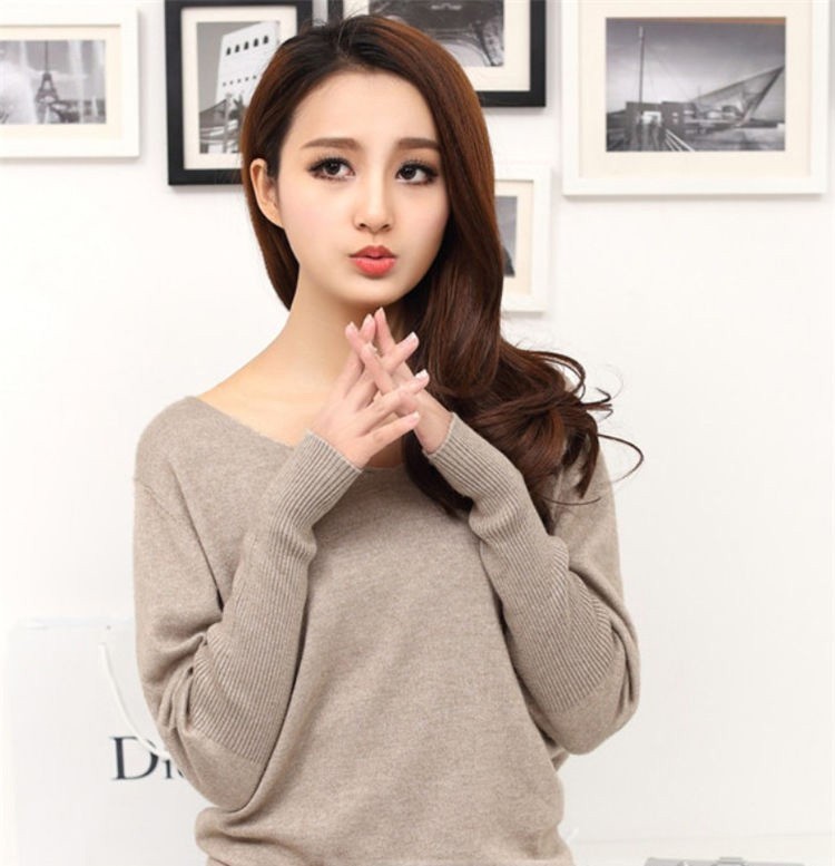 Title 11, V-neck sweater