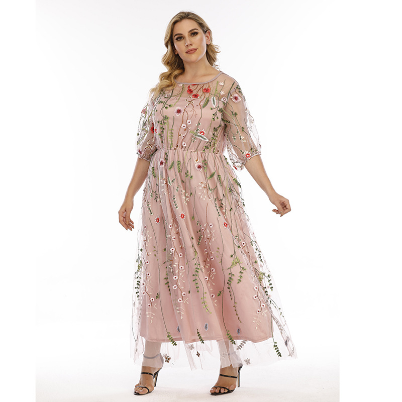 Plus Size Dress Evening Dress Women's Mesh Embroidered Midi Dress — image 1