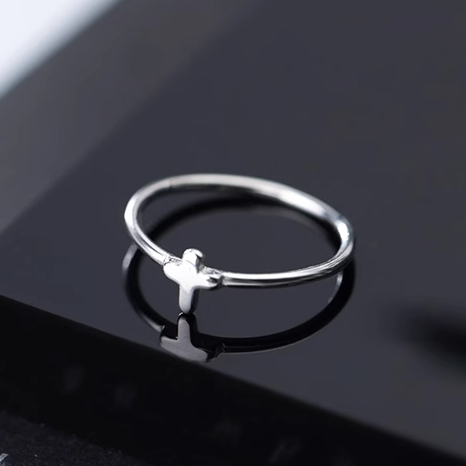 Simple And Elegant Personality Fashion Cross Ring