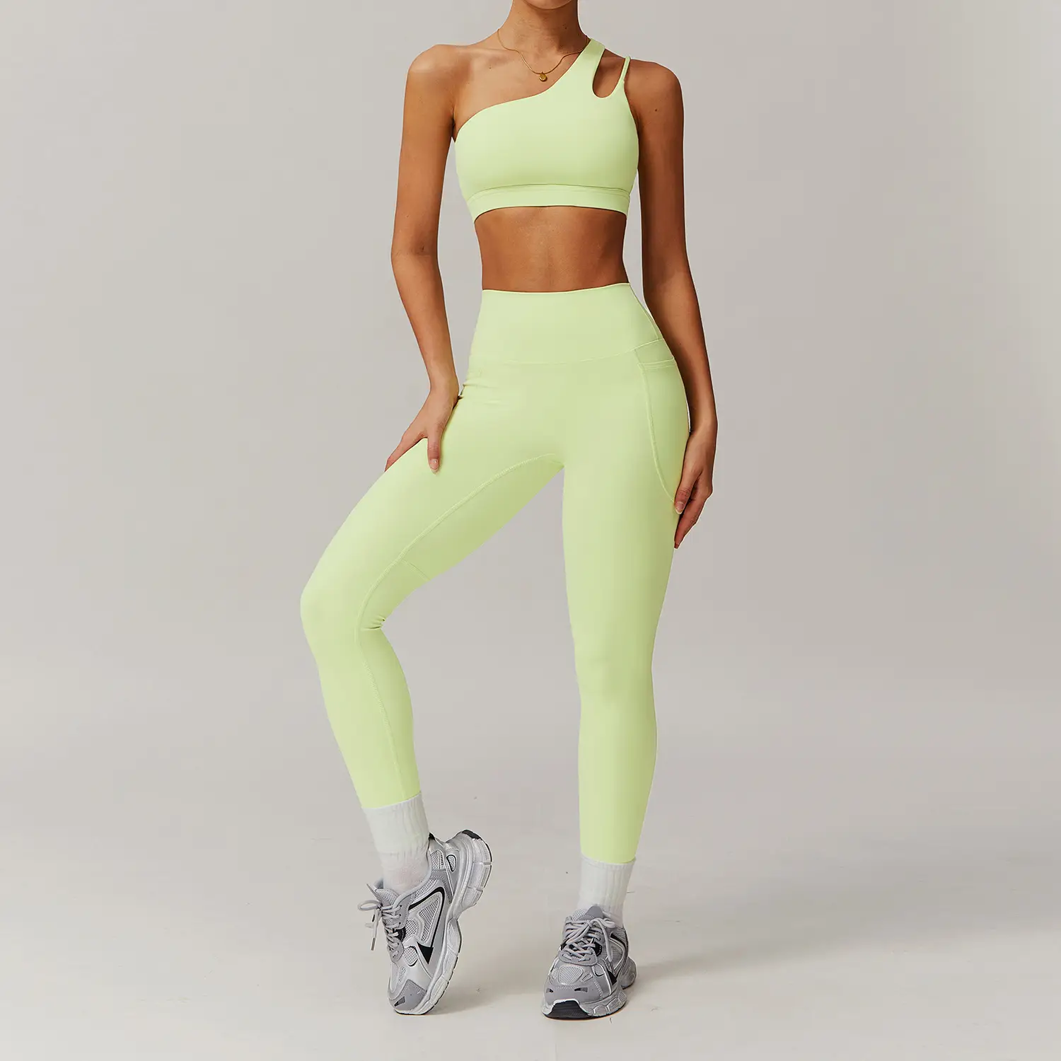 Breathable Quick-drying Skinny Yoga Clothes Pocket Running Sports Suit