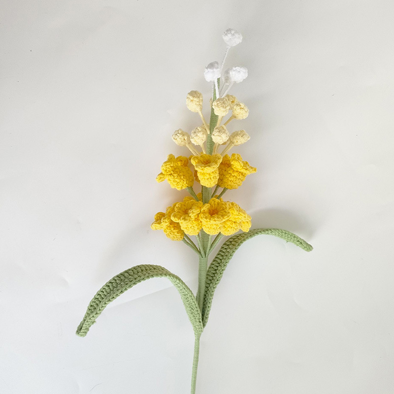 Knitted Grape Hyacinth Bouquet Finished Artificial Flowers