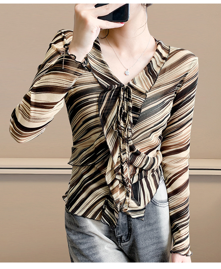 Fashionable Sheer Mesh Floral Long-Sleeve Top For Women 19 065bd129 cee5 4a91 b7bd 3f10749f565d