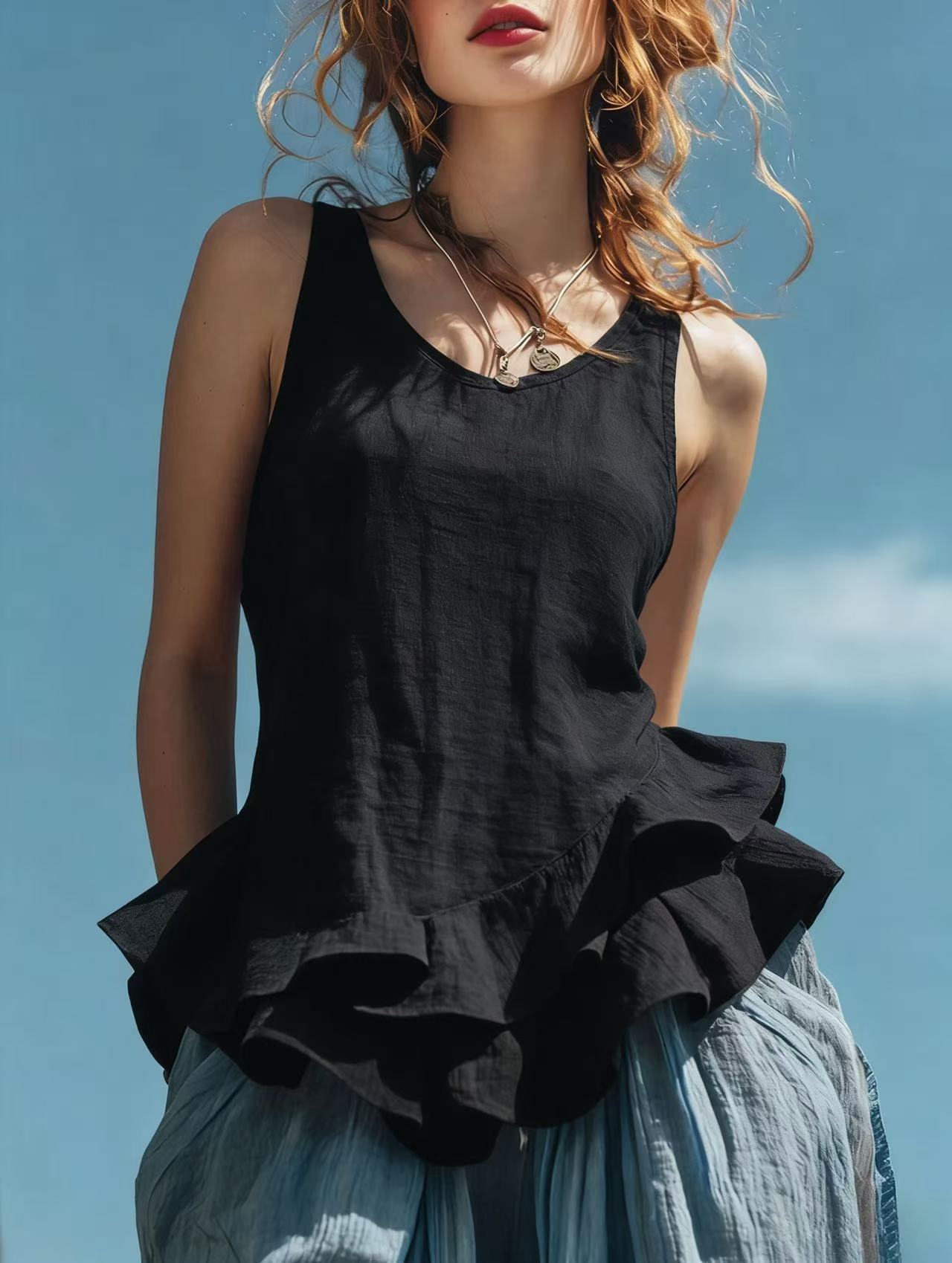 Casual Fashion Sleeveless Top With A Ruffled Hem 7