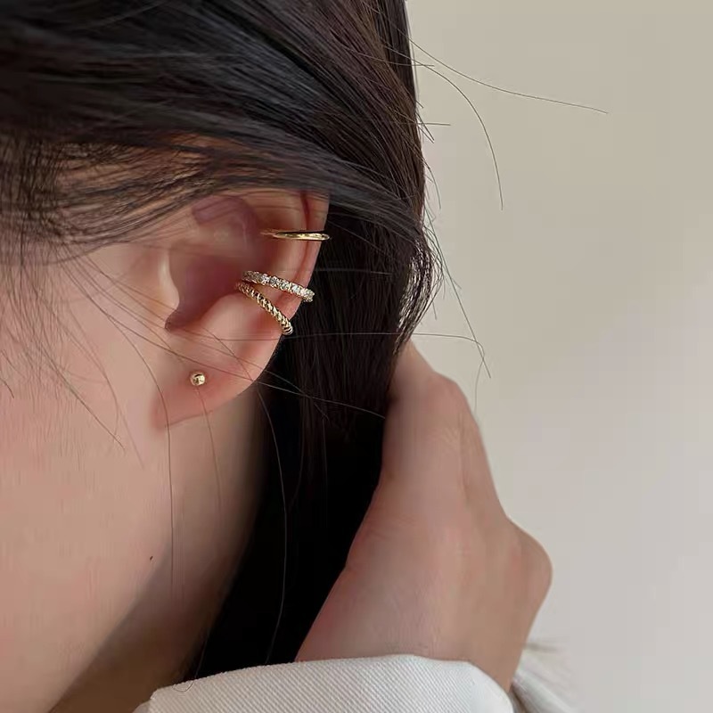 Simple And Exquisite Ear Clip For Women