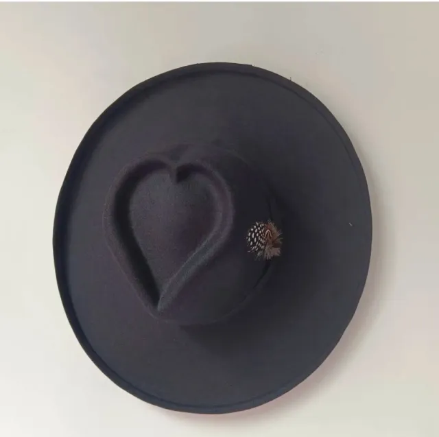 Love Top European And American Fashion Hat 04Style - Shop at LoveMi