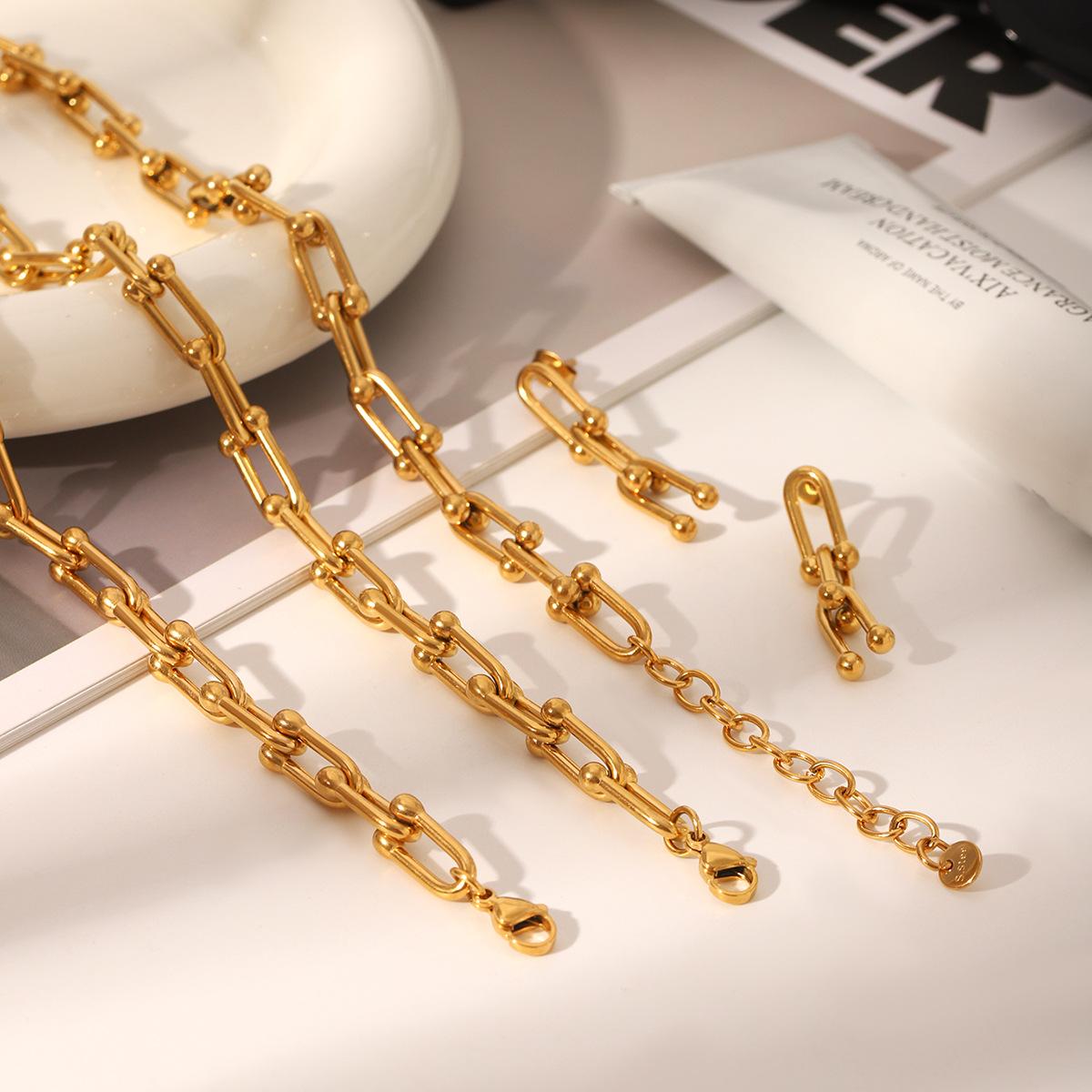 https://cf.cjdropshipping.com/quick/product/06dfb6fd-9af2-4a4f-b284-2d96586596ce.jpg
