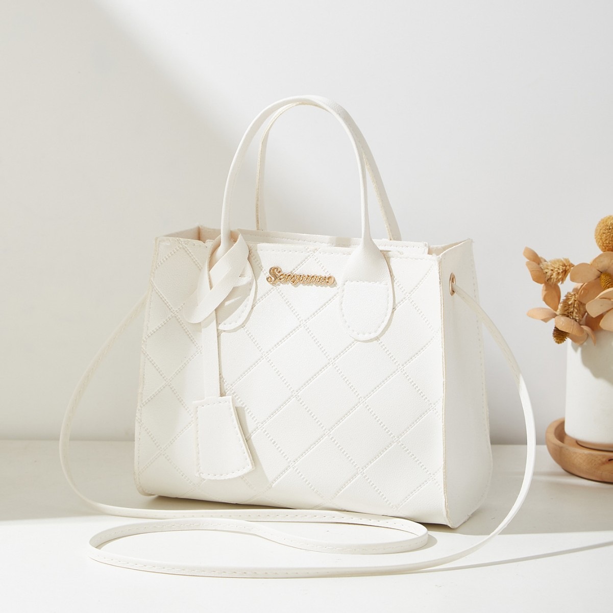 Mini sac carré matelassé — Deux bandoulières 2