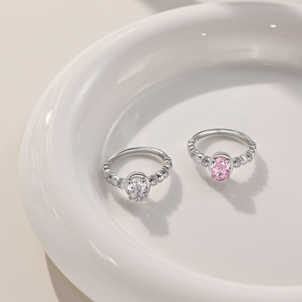 Oval Big Diamond Design French Elegant Elegant Round Ring