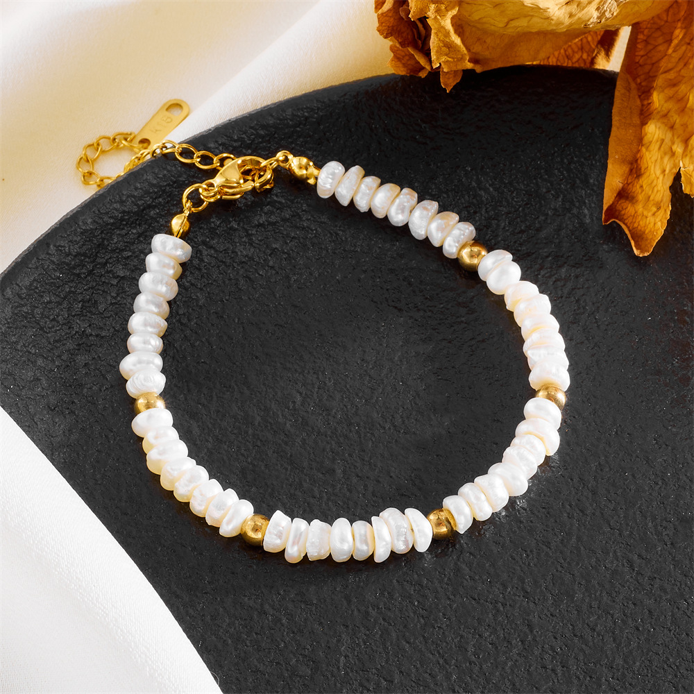 High-end Fashion Baroque Natural Freshwater Pearl Bracelet