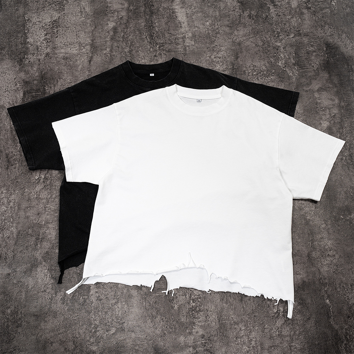 Mens Distressed Boxy Short-sleeve T-shirt