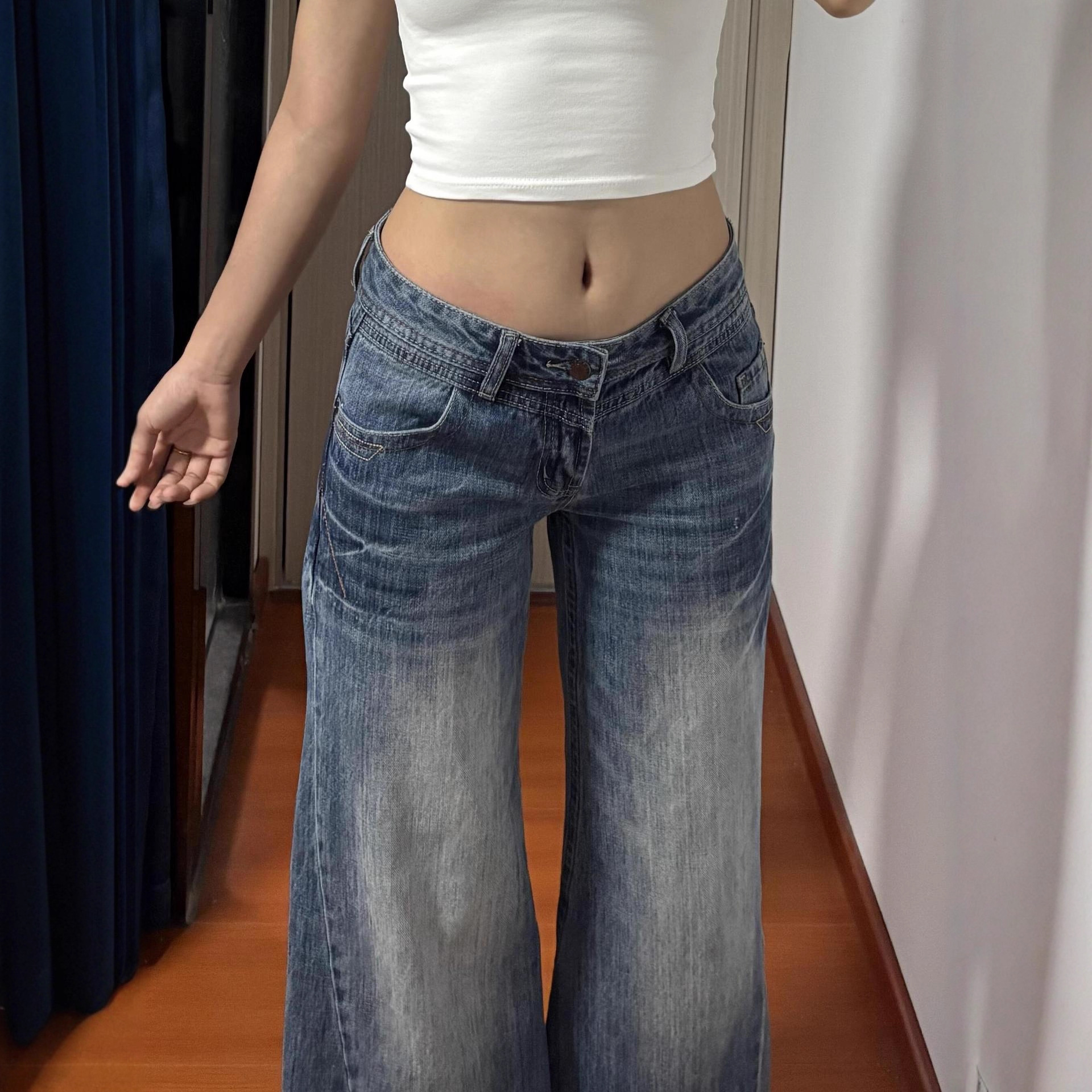 https://cf.cjdropshipping.com/quick/product/073eb684-bf39-474b-b67a-4c18704c7e45.jpg