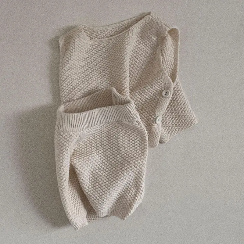 Casual Knitted Vest And Shorts Set Trendy