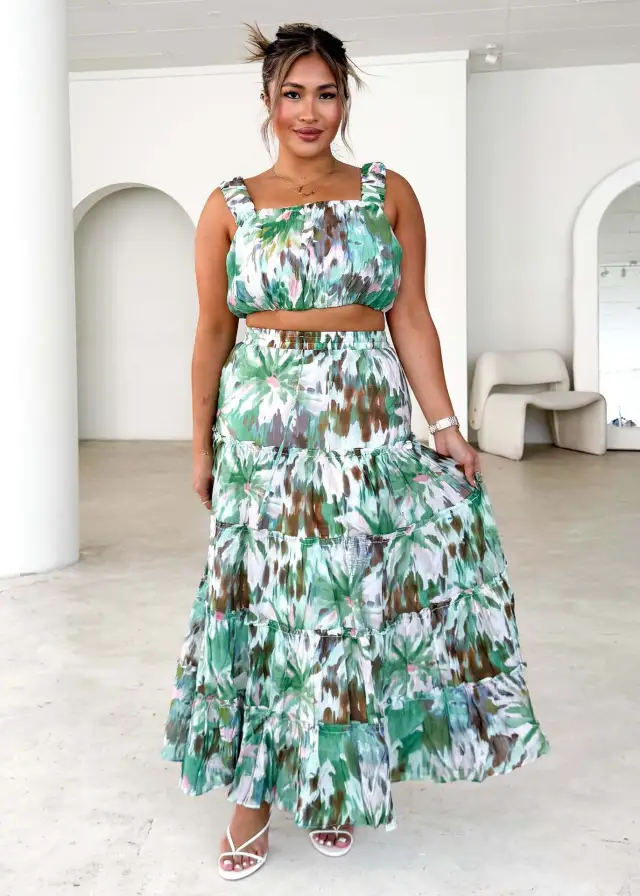 Women's Retro Sleeveless Short Wrap Bustier Printed High Waist Skirt Set Green Floral Suit - Shop at LoveMi