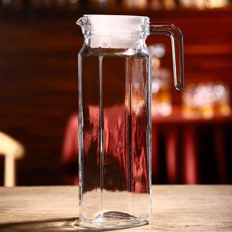 Heat-resistant Glass Cold Water Pitcher With A Large Capacity