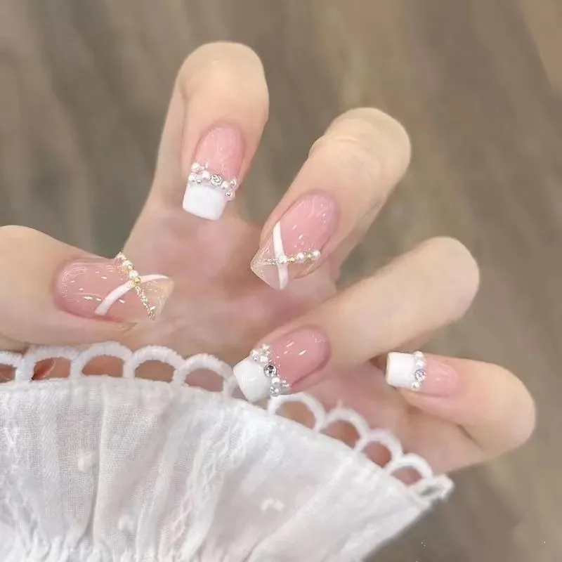 Lady's Light Luxury Handmade Press-on Nails - 301 New Short Square
