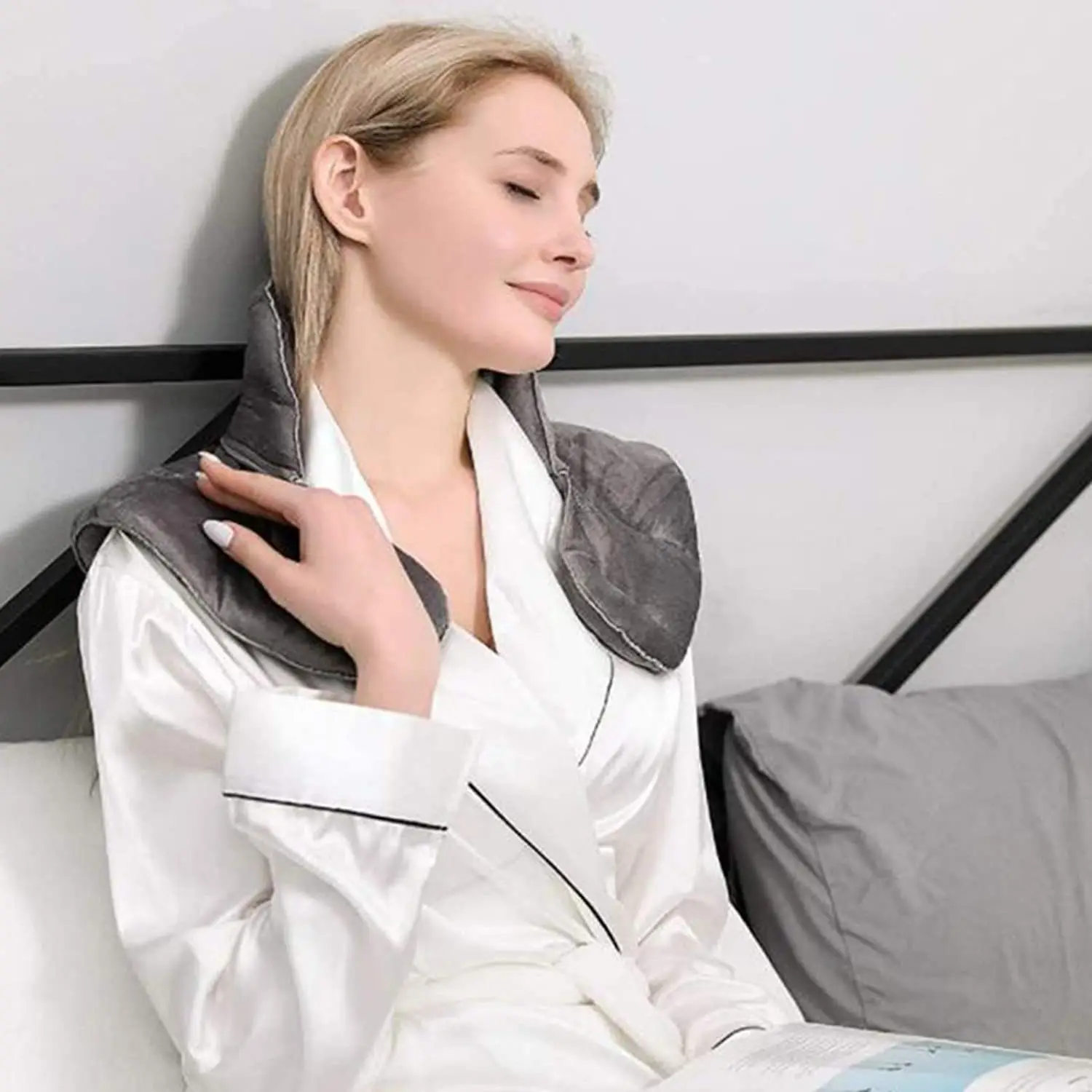Microwaveable Neck Filled With Maifan Stone Warming