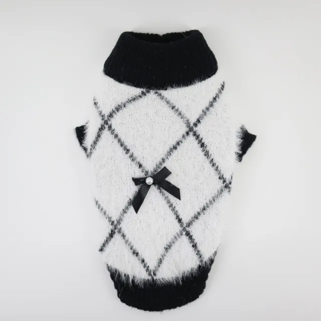 Autumn And Winter Dog Fighting Clothes White And Black Plaid - Shop at LoveMi