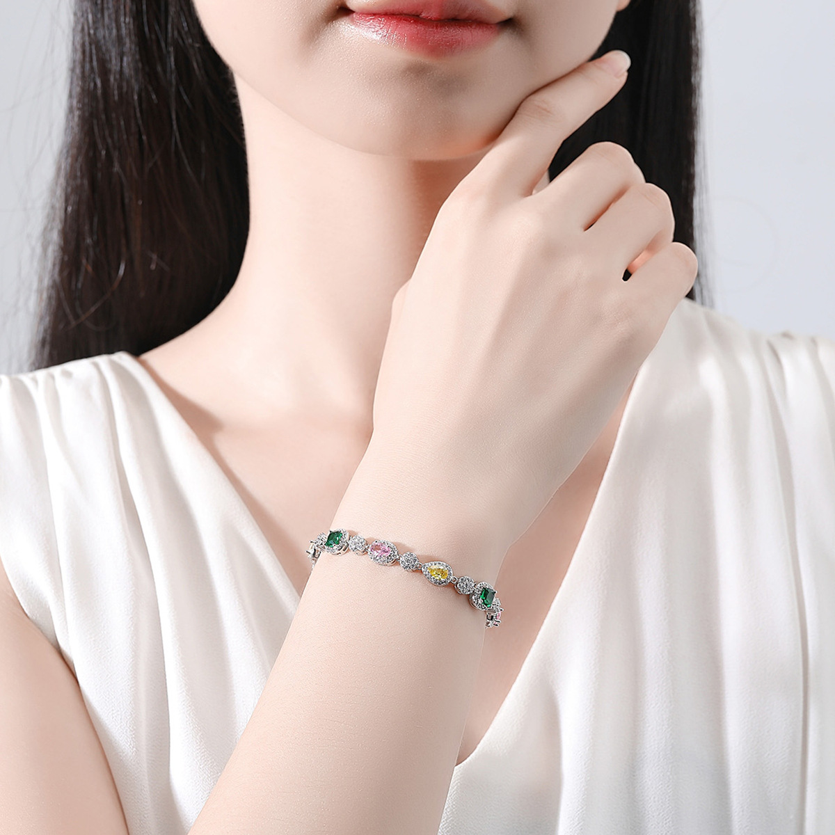 https://cf.cjdropshipping.com/quick/product/080e2f83-32fb-42c7-a85b-e63bdf24045f.jpg