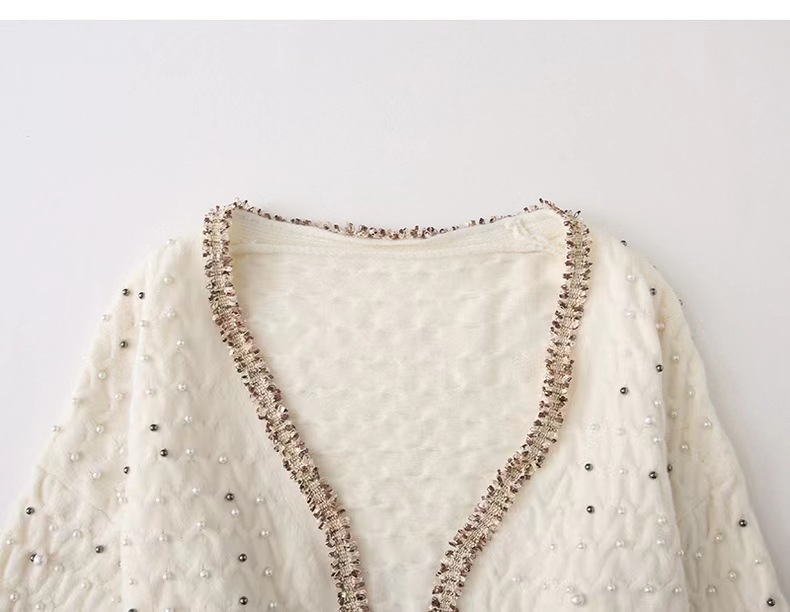 Women's V-neck Long-sleeved Vintage Beaded Sweaters Cardigan