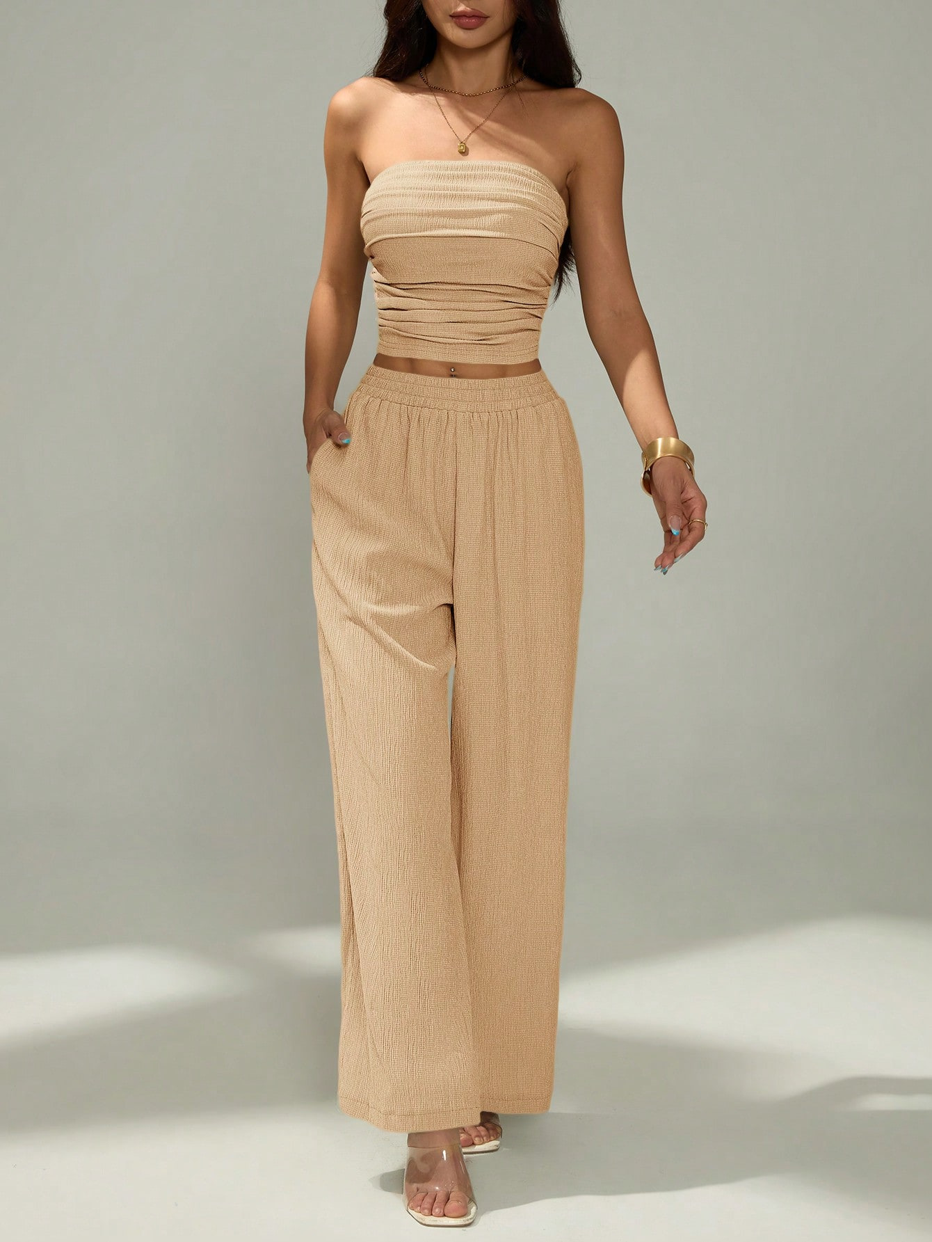 Buy Women's Clothing Online | Buy Trending Dresses for Women