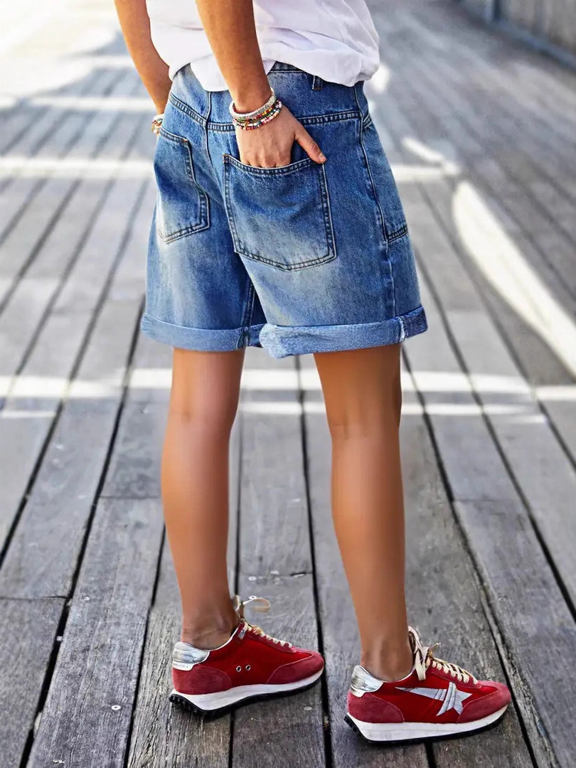 Comfort Stretch Mid-Rise Bermuda Straight-Leg Denim Shorts Comfort Stretch Mid-Rise Bermuda Straight-Leg Denim Shorts