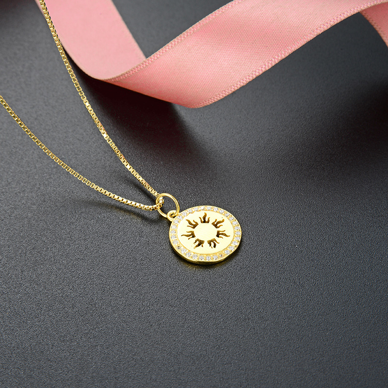 Sun Fire Round Clavicle Chain Necklace Female S925 Sterling Silver