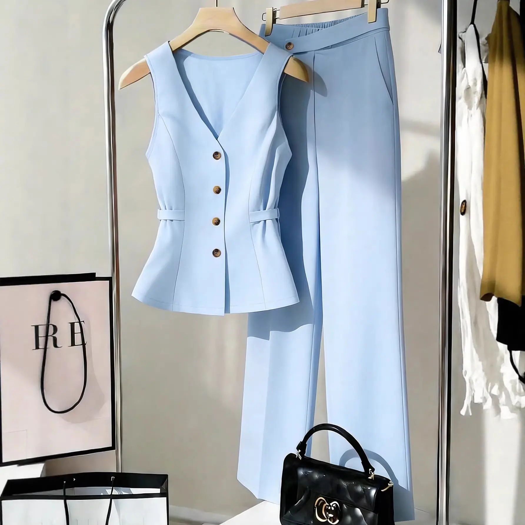 Fashionable Sleeveless Waist-Cinching Vest And Suit Pants