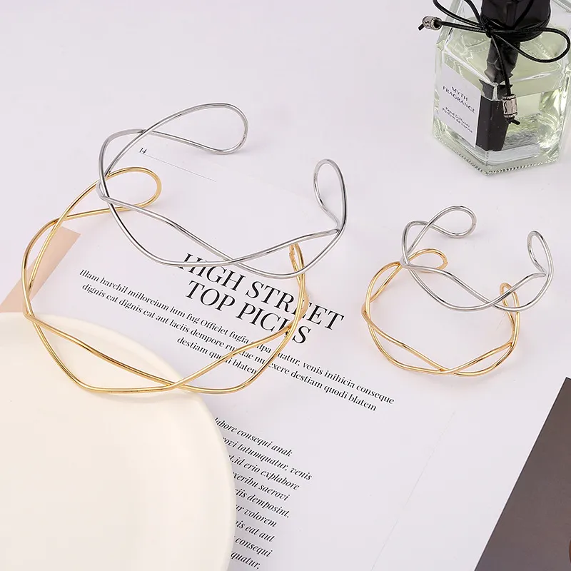 Fashion Personality Retro Metal Collar For Women