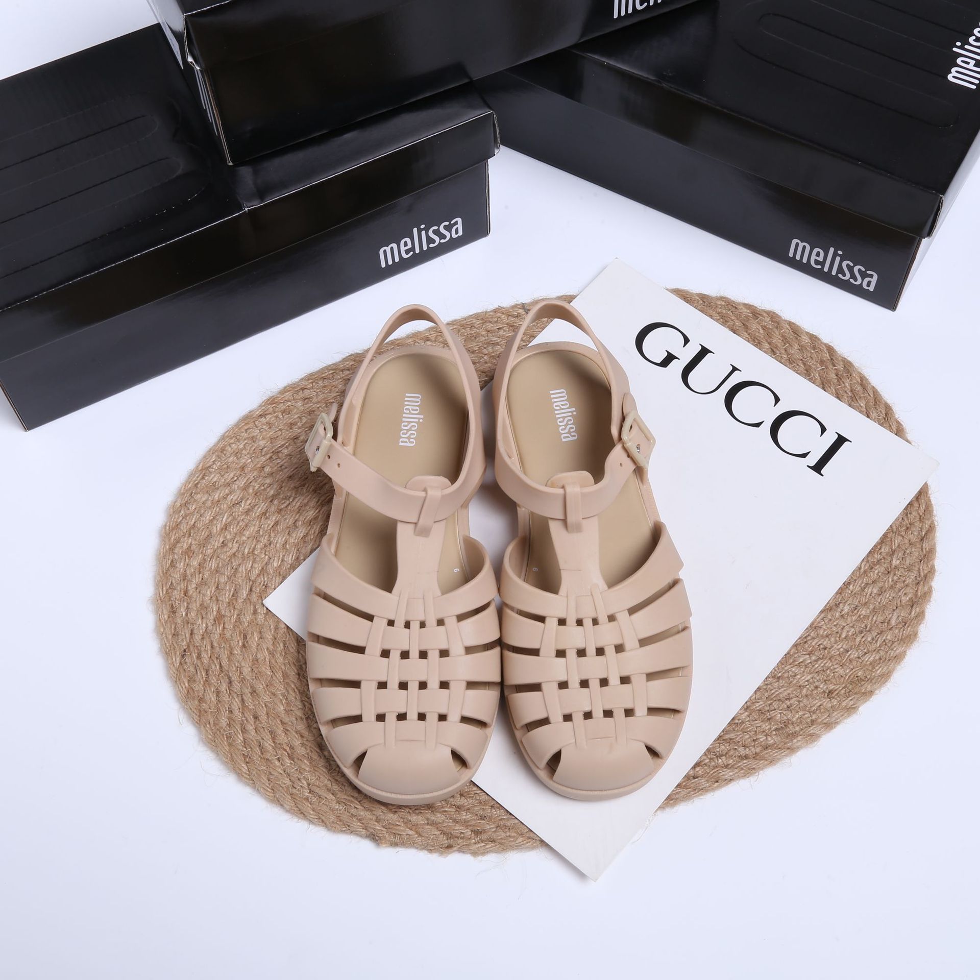 https://cf.cjdropshipping.com/quick/product/0899f5db-a2ee-4d9b-9577-1afd45cd2ecf.jpg